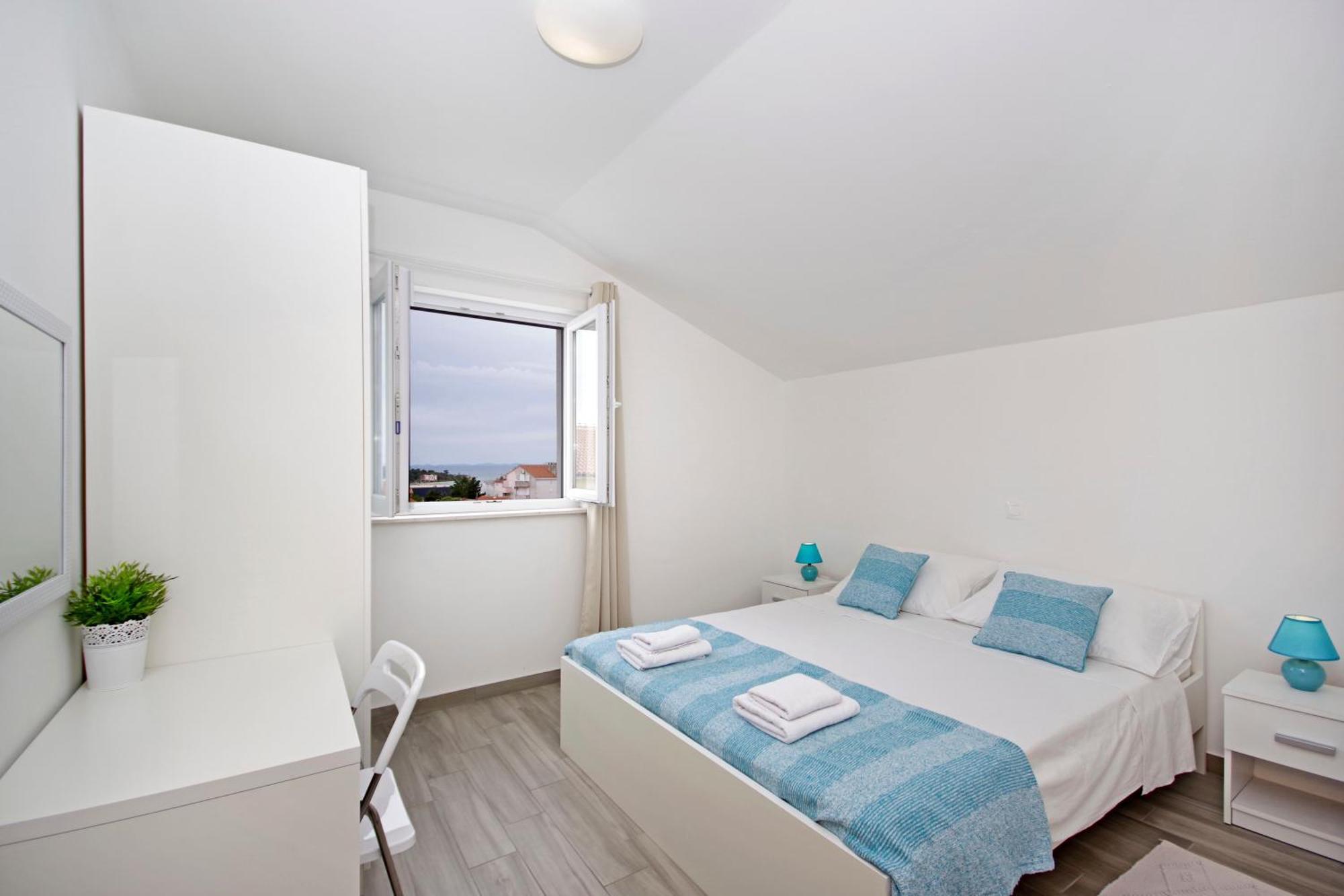 Apartments Frado Novalja Eksteriør billede
